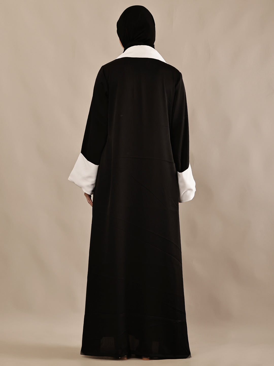 Monarque Abaya