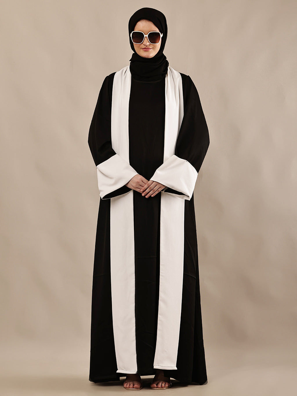 Monarque Abaya