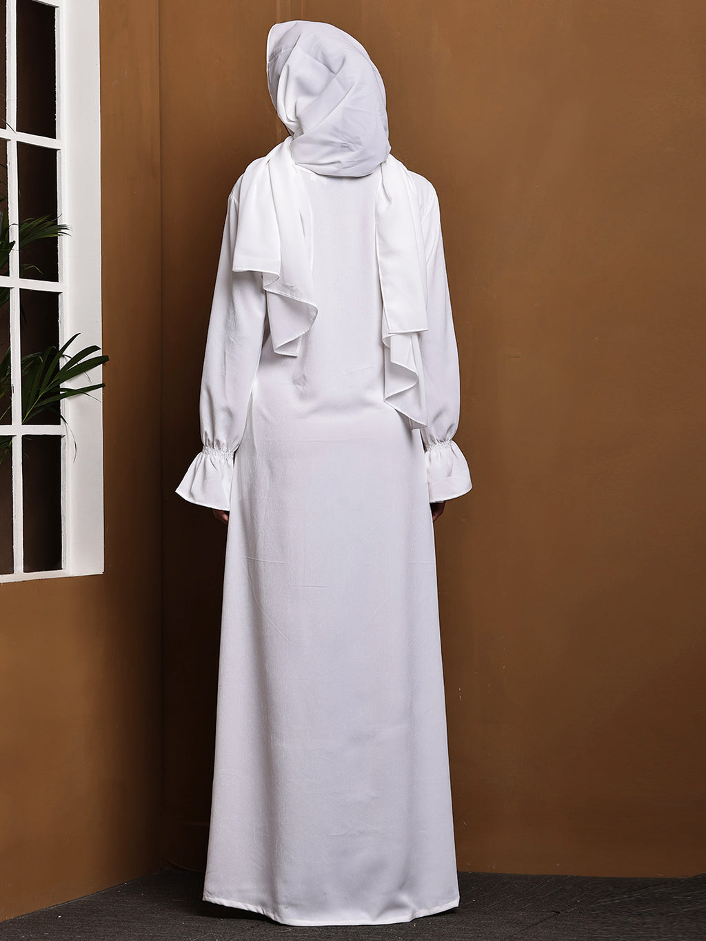 Ivory Bloom Abaya
