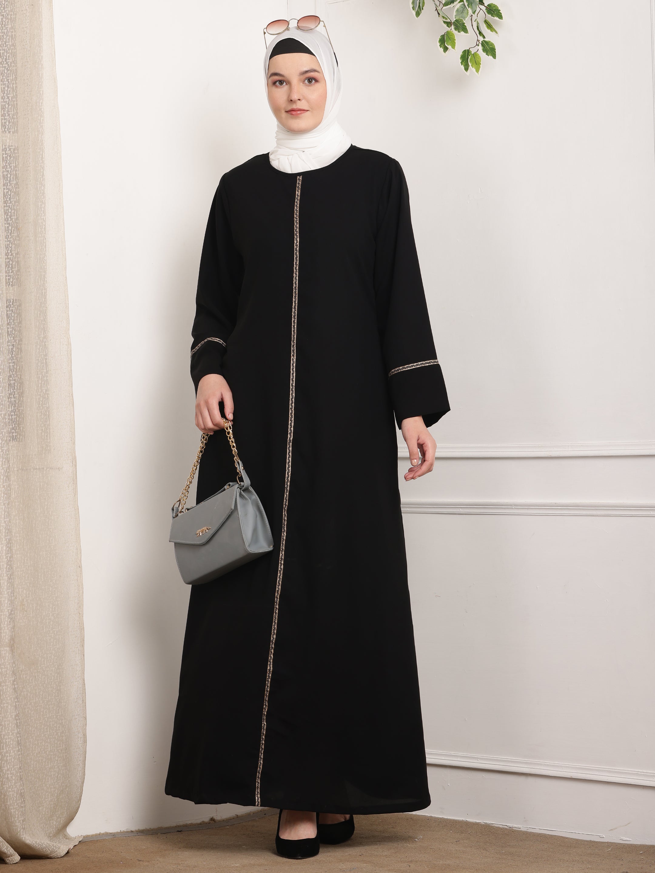 Sable Élégance Robe