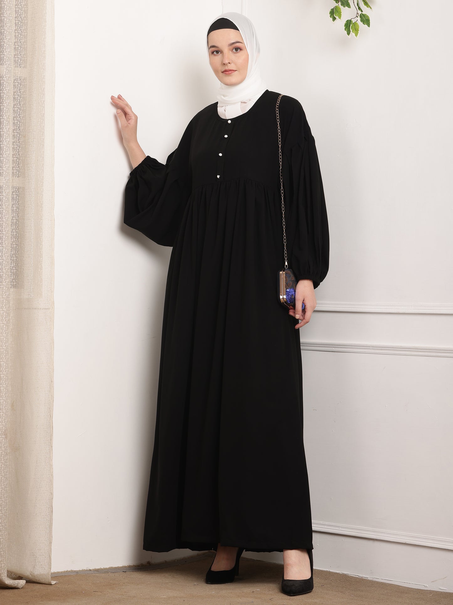 Onyx Grace Abaya