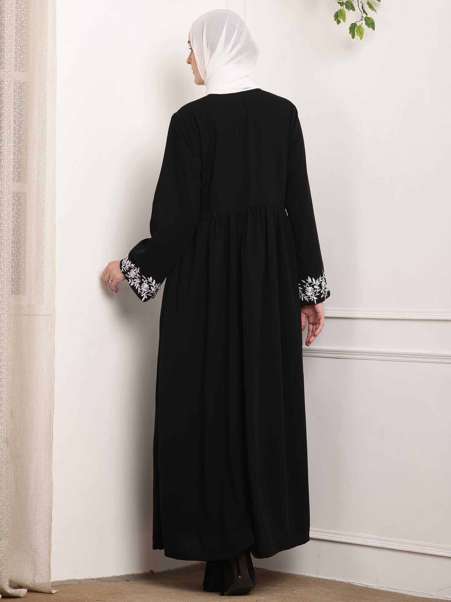 Eclipse Flora Abaya