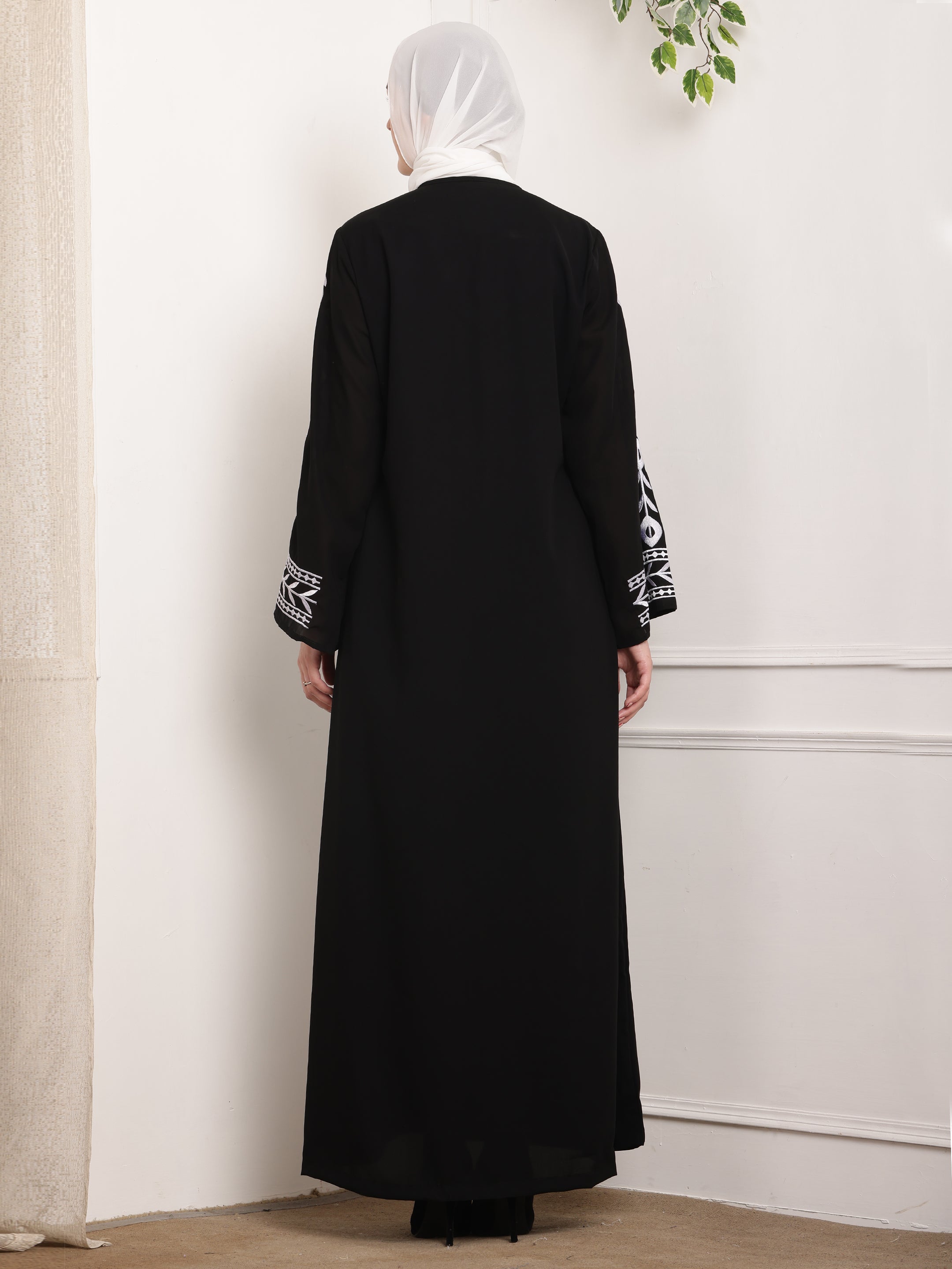 Serene Charm Abaya