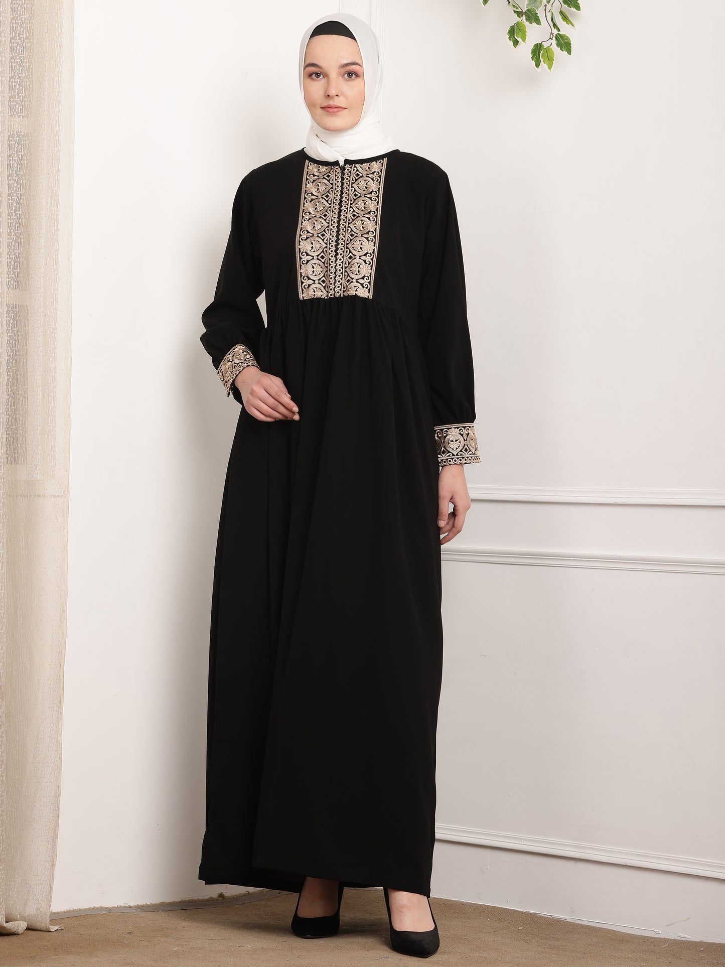 Opulent Shadow Abaya