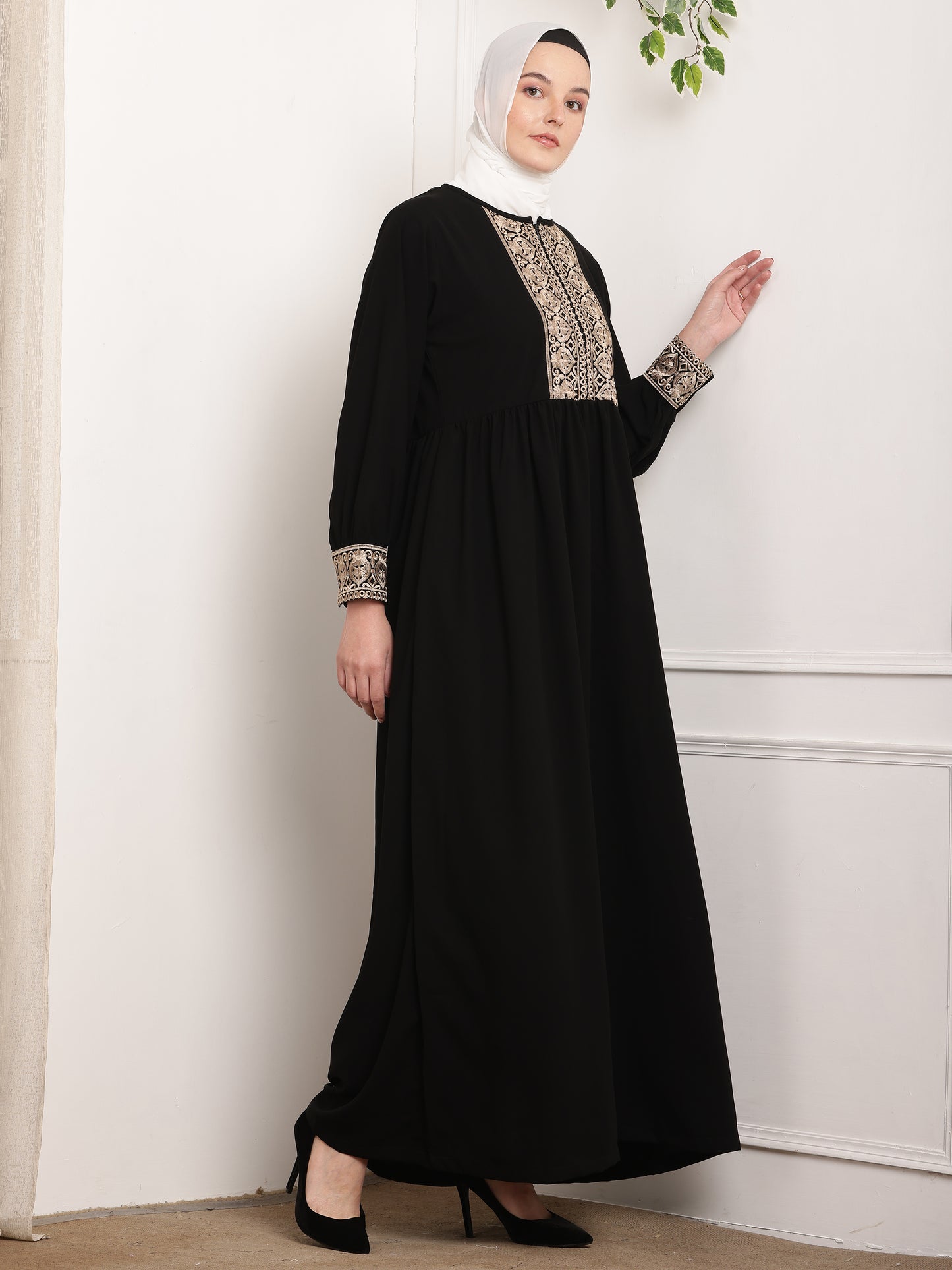 Opulent Shadow Abaya