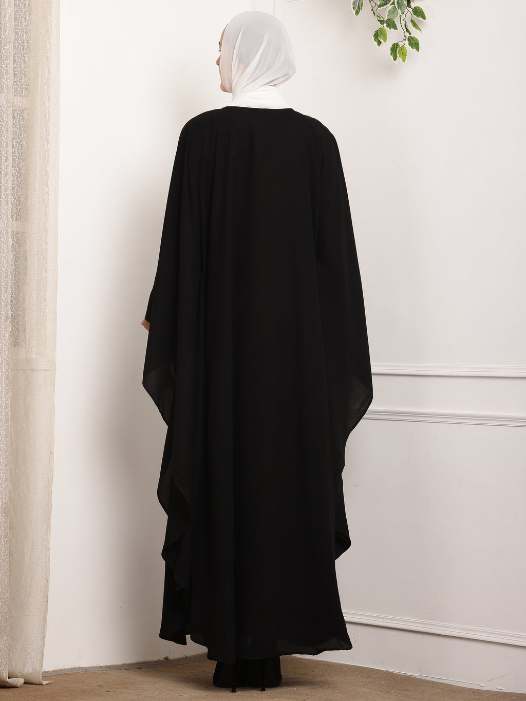 Luxe Black Cape Abaya with Tan Accent
