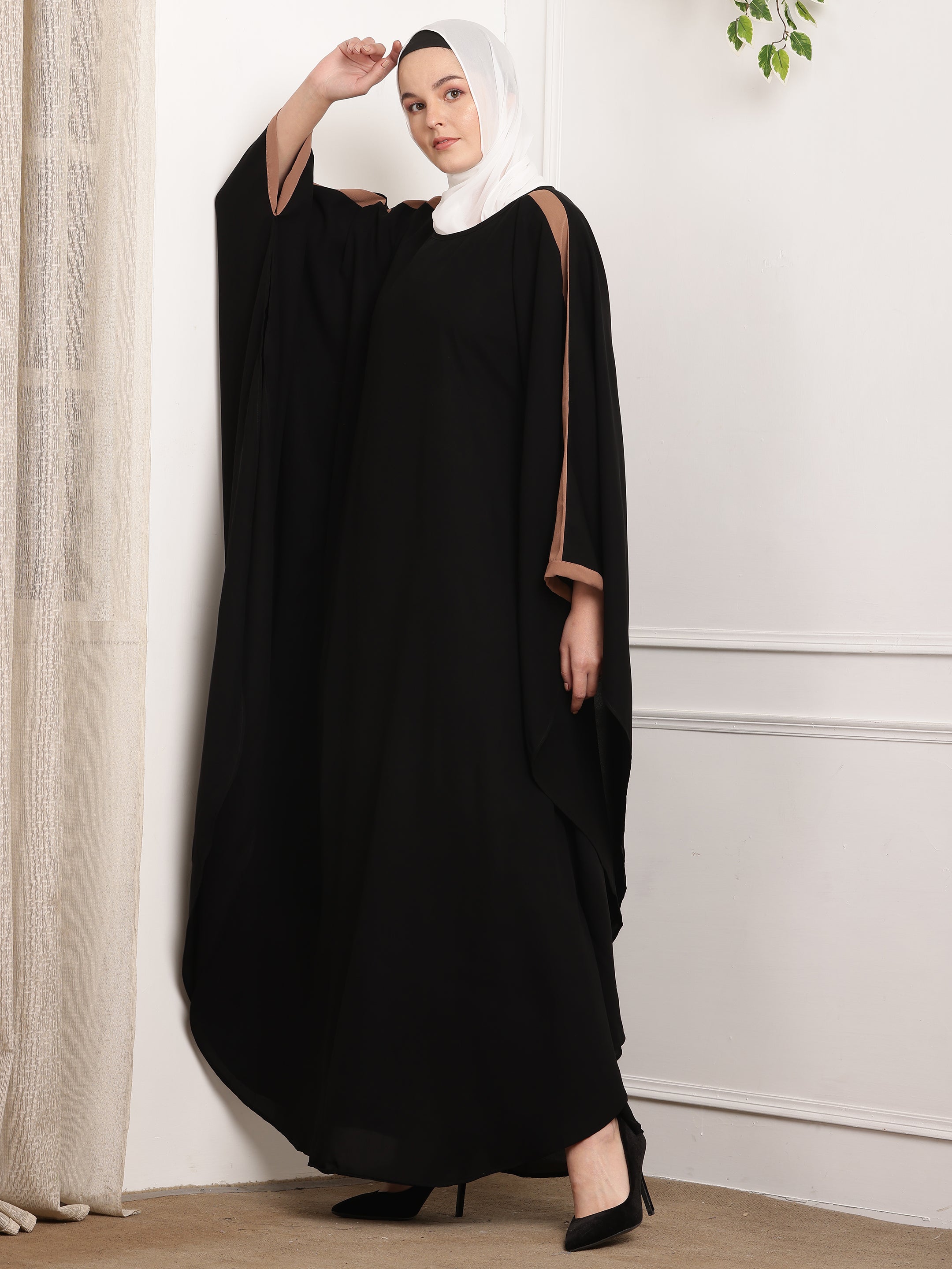 Luxe Black Cape Abaya with Tan Accent