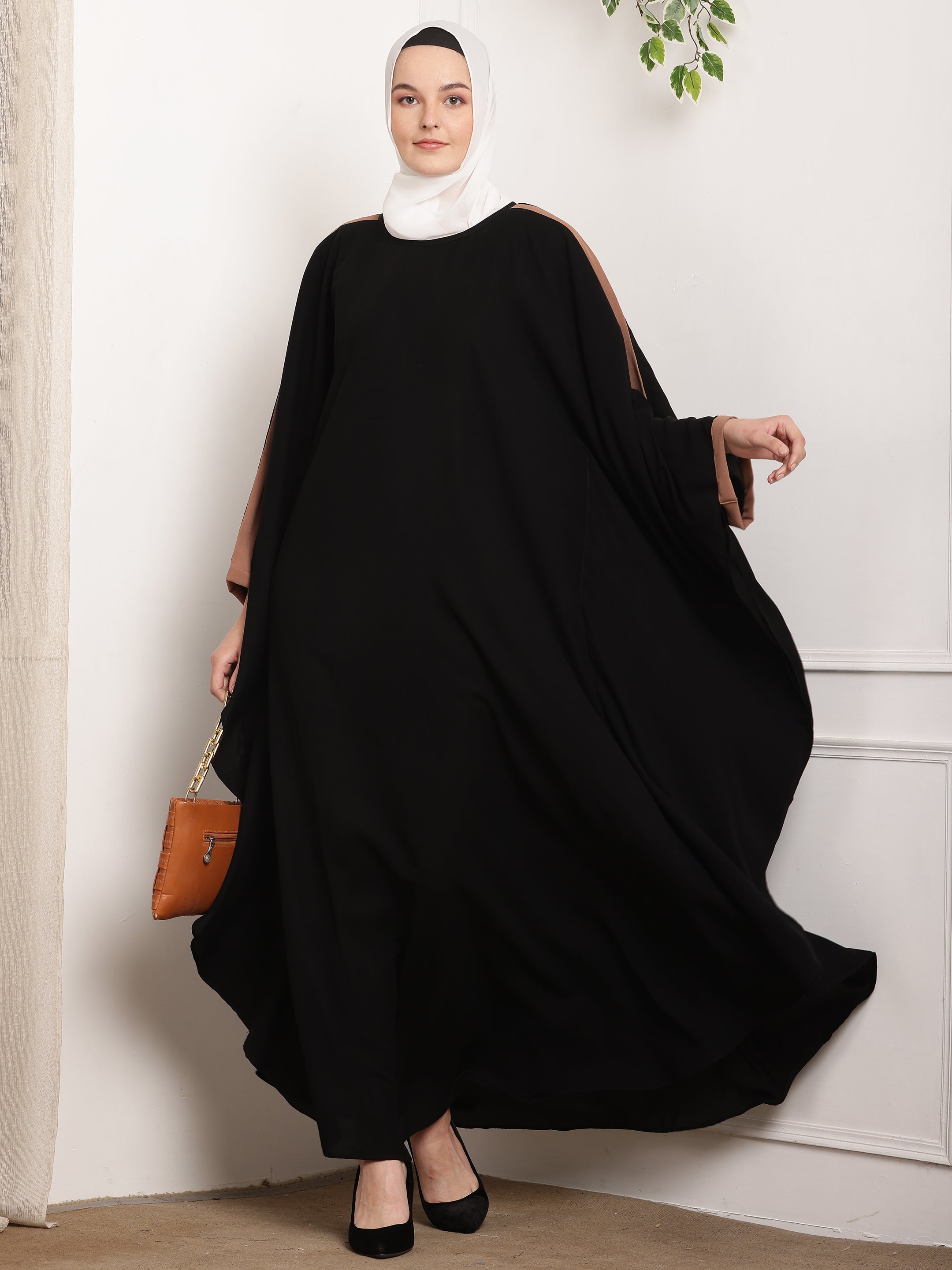 Luxe Black Cape Abaya with Tan Accent