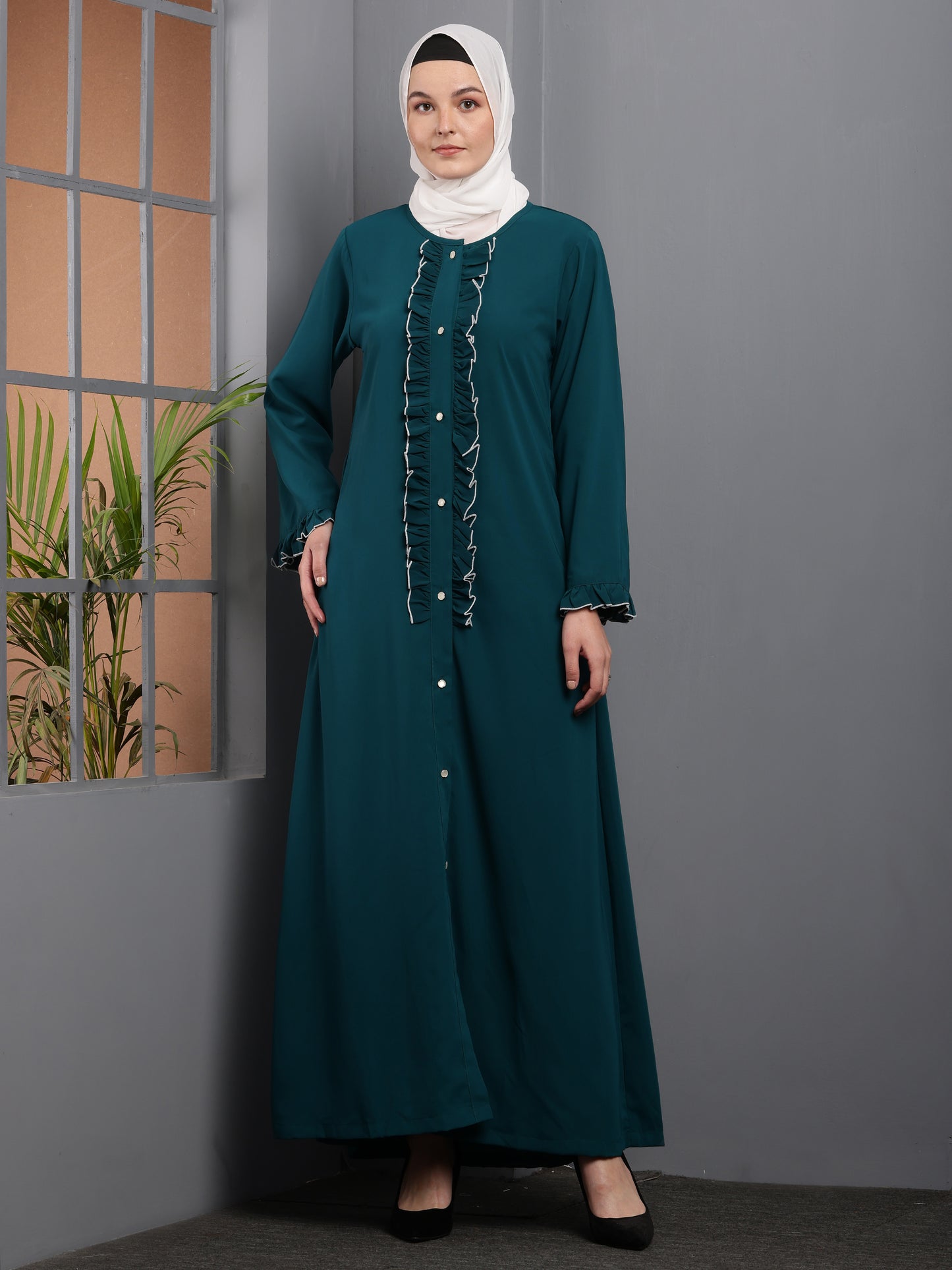 Graceful Ruffle Abaya