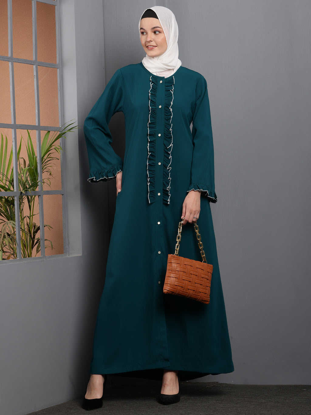 Graceful Ruffle Abaya
