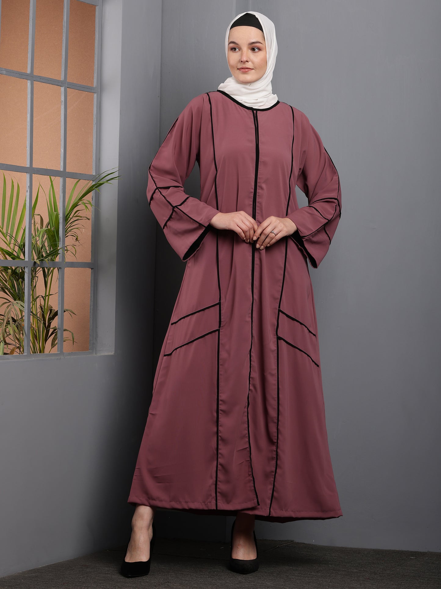 Orchid Luxe Abaya