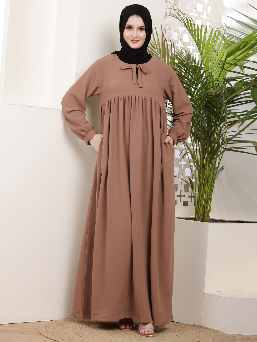 Mahira Tie-Neck Abaya