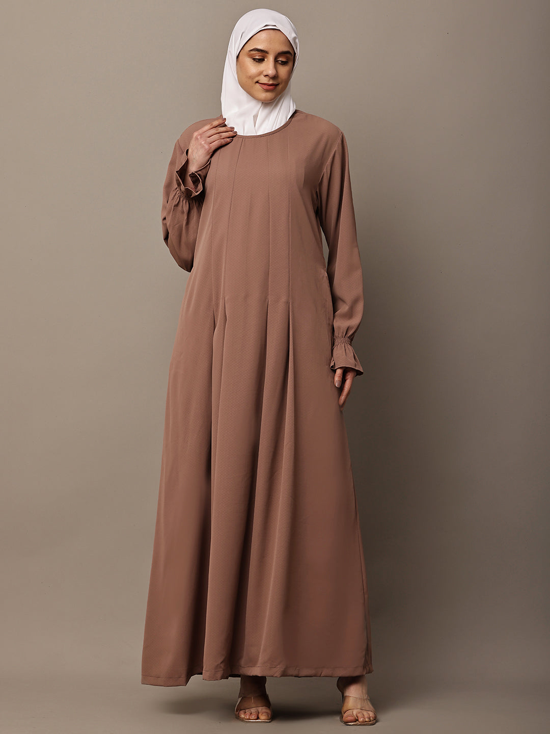 Pleat Flow Abaya