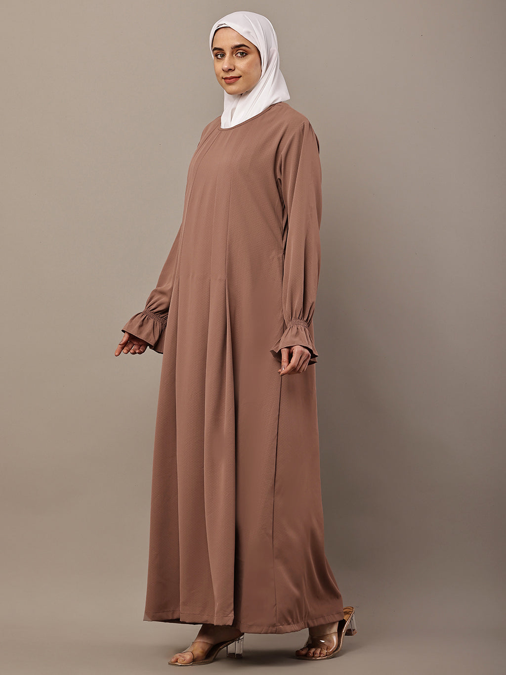 Pleat Flow Abaya