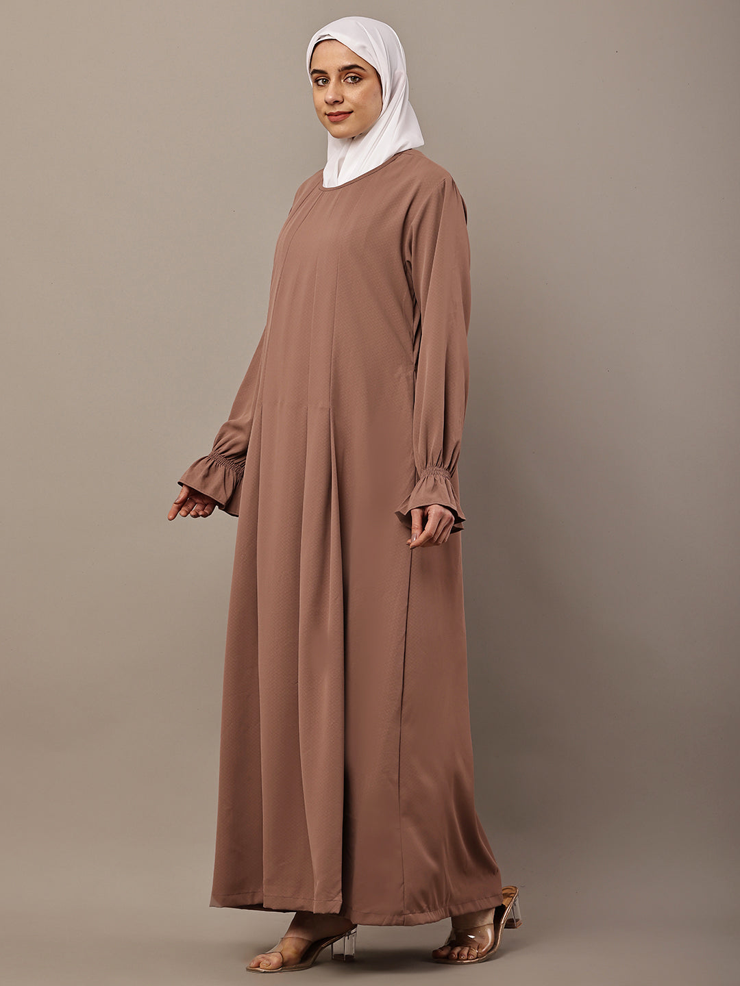 Pleat Flow Abaya