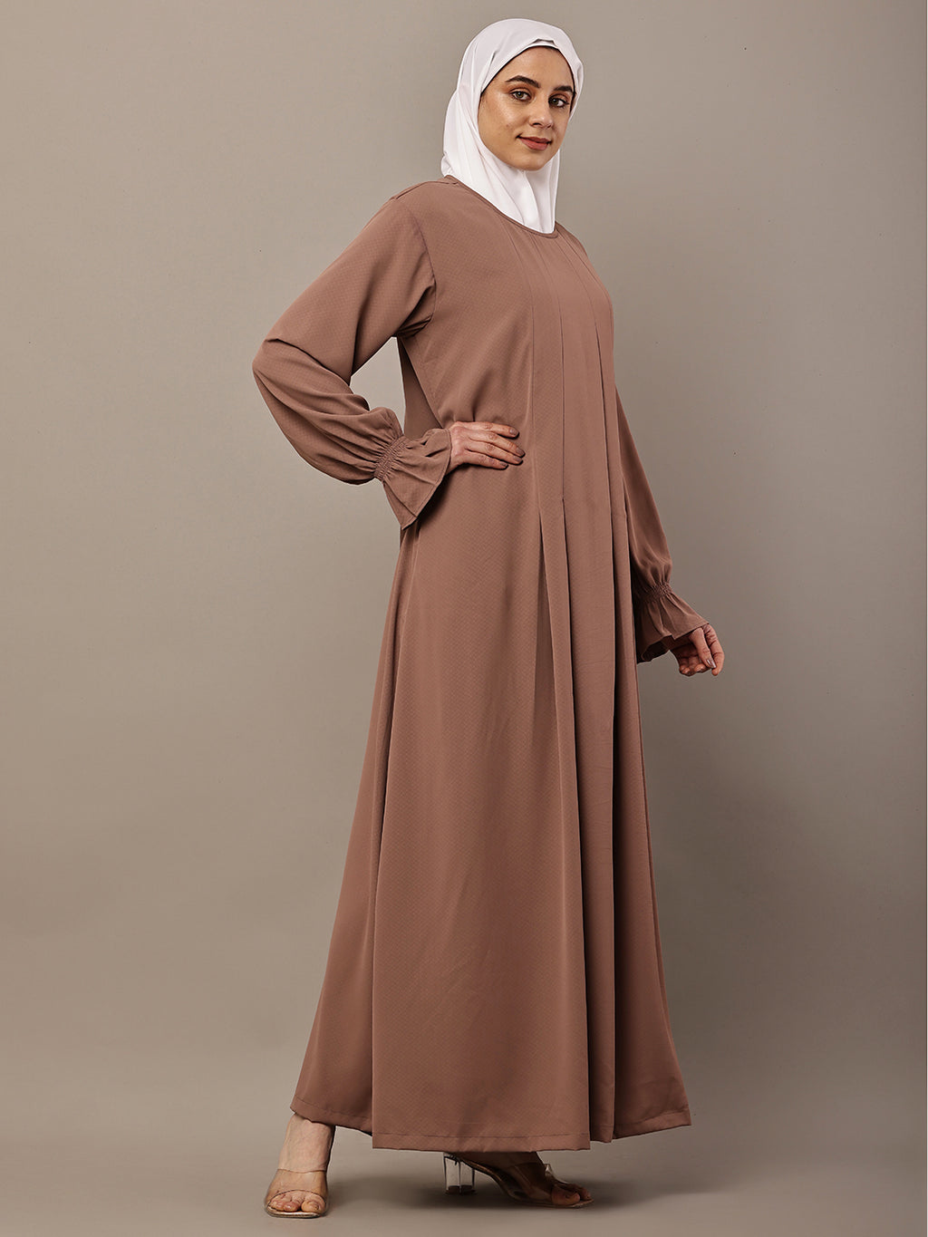 Pleat Flow Abaya