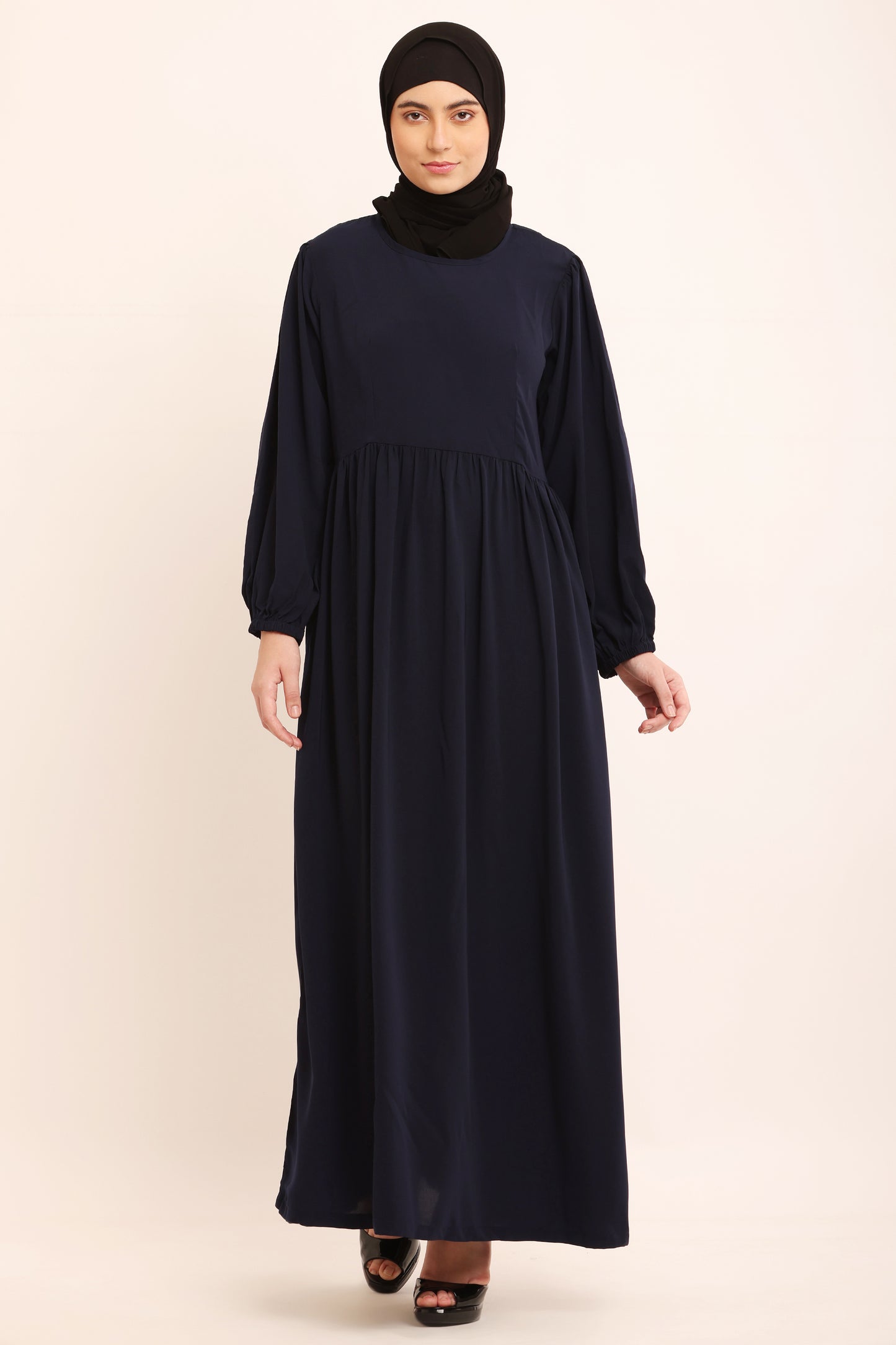 Midnight Bloom Abaya