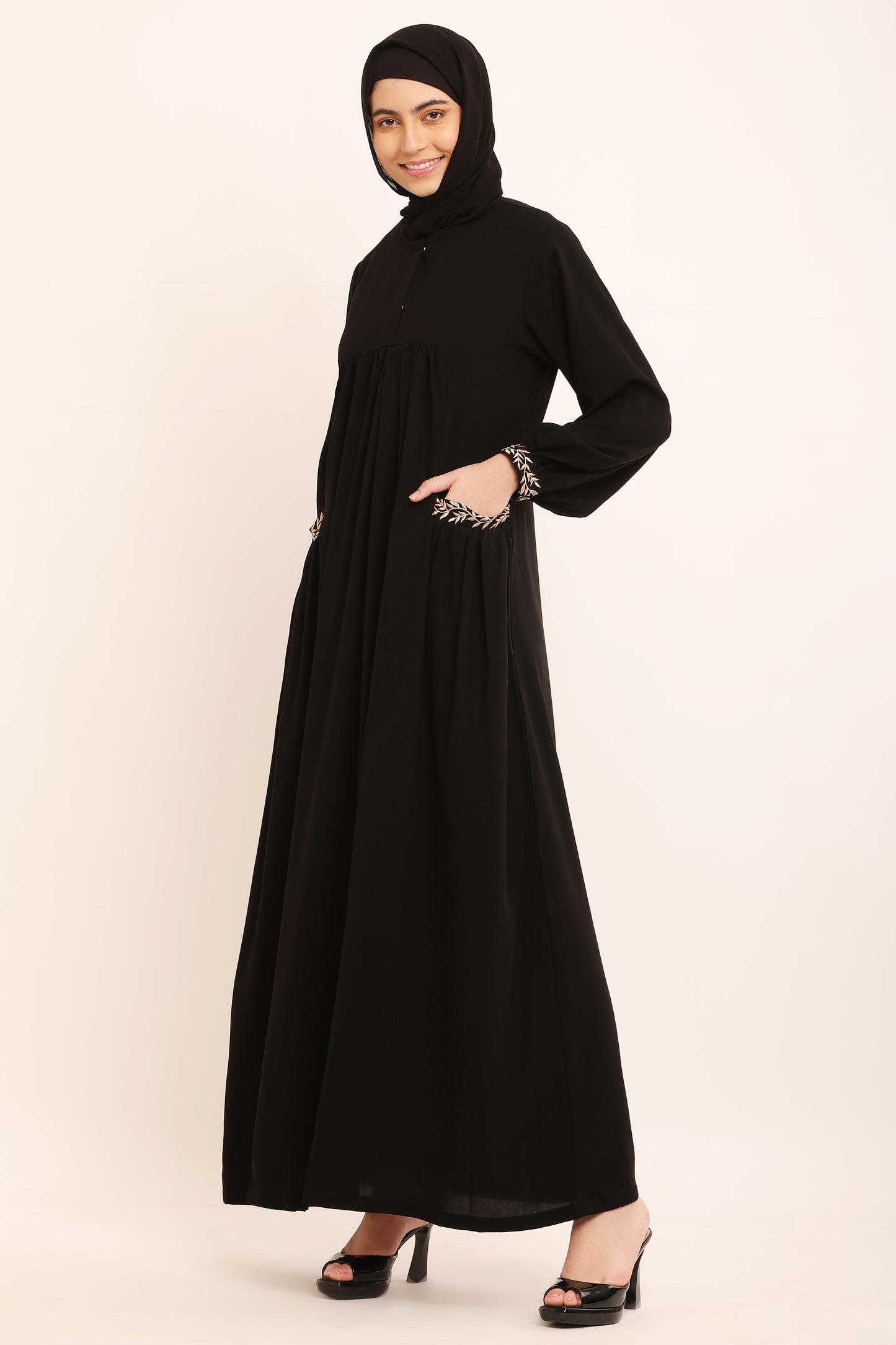 Noir Eclat Abaya