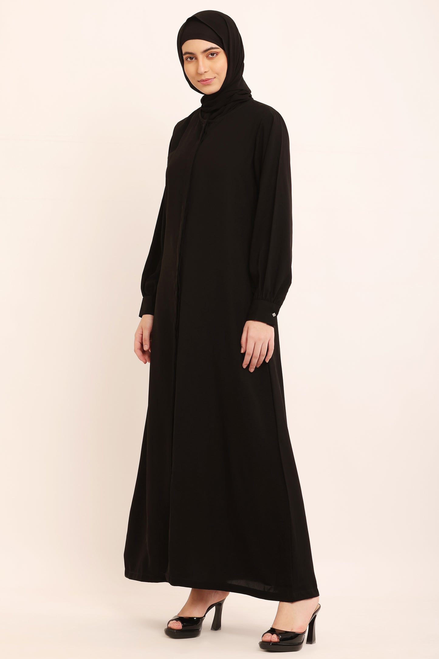 Black Serenity Abaya