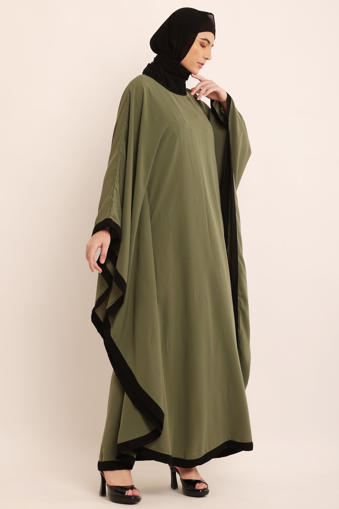 Pista Cascade Kaftan